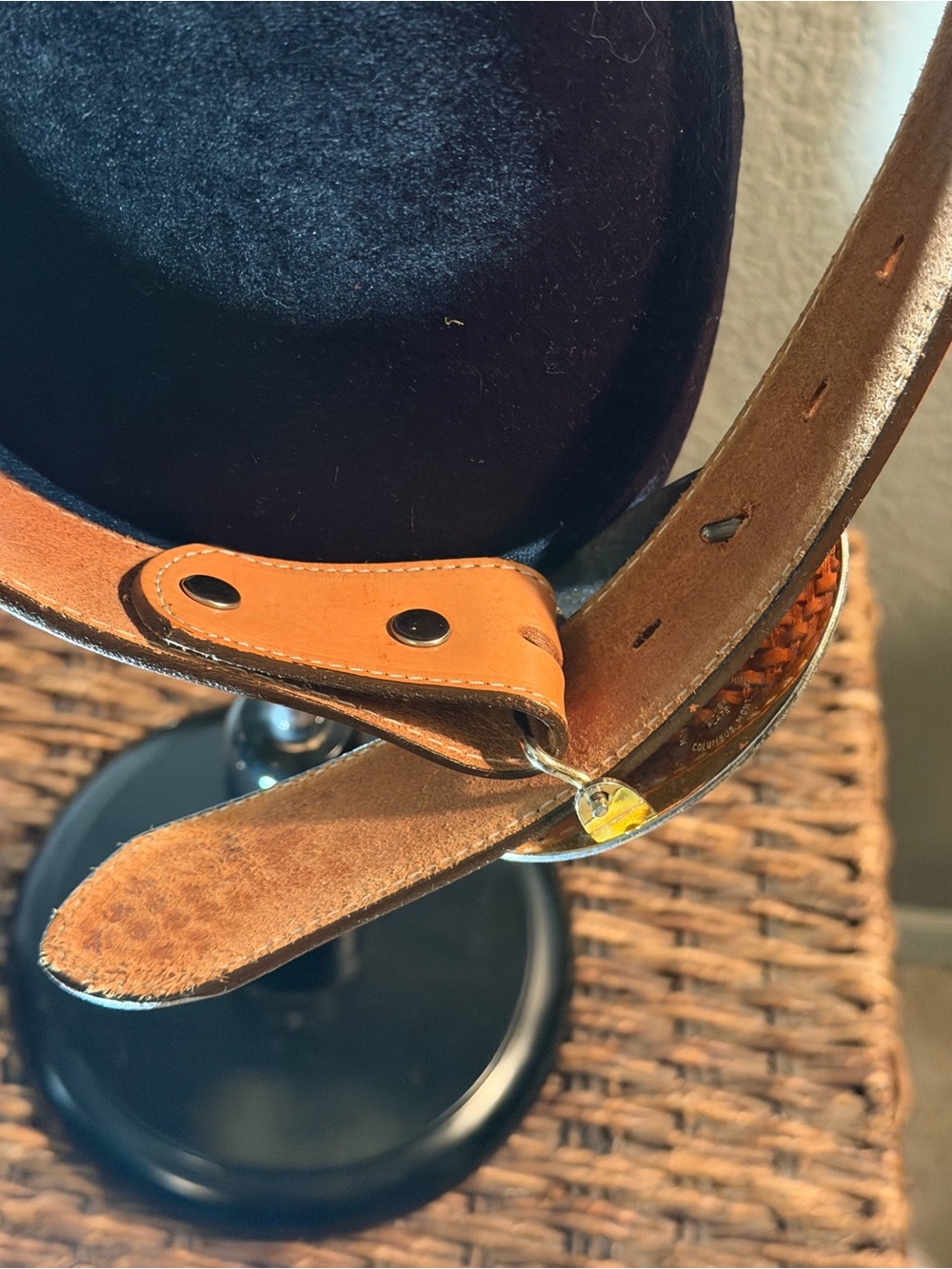 Vintage Montana Silversmiths Silver Plate Buckle Tooled Leather Belt 36” Western - Picture 16 of 16